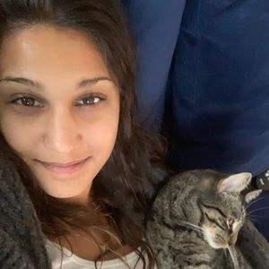 Meet your Posher, Anisha